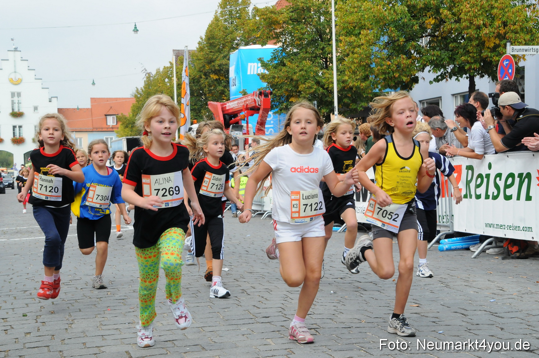 0041 Stadtlauf Neumarkt Bambinilaeufe 200909